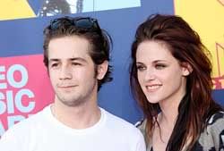 Michael Angarano and Kristen Stewart Michael Angarano and Kristen Stewart