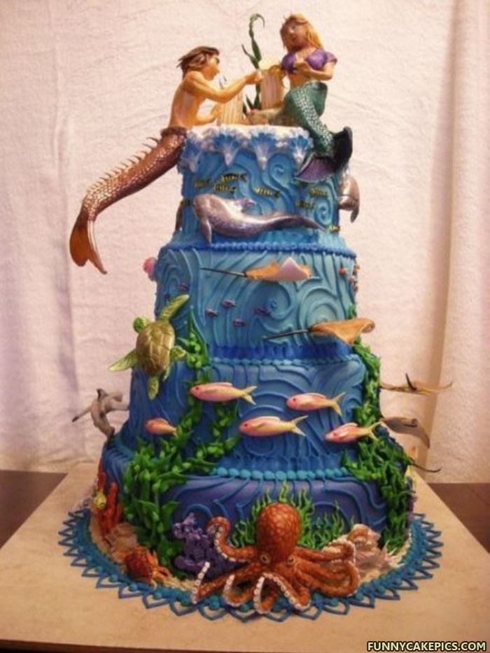 Huge_Mermaid_Cake_zpse628a3eb.jpg