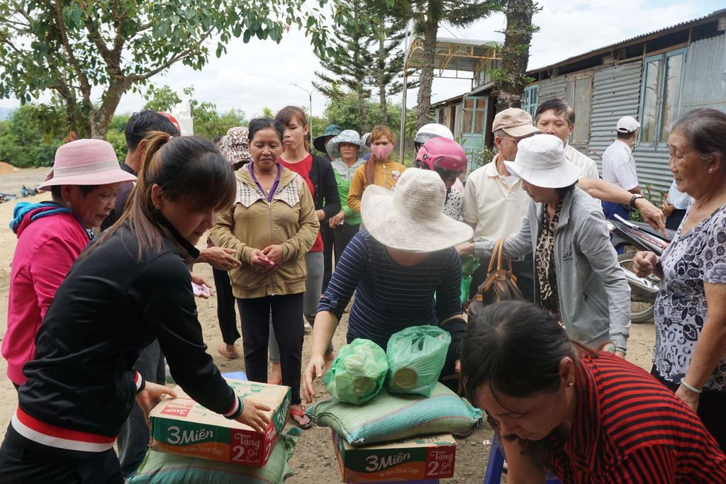 20 năm vun đắp yêu thương cho đời