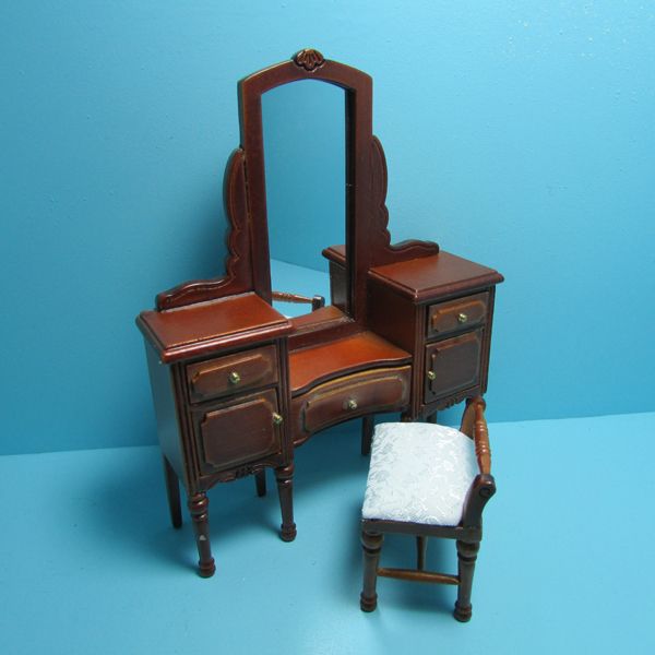 dollhouse vanity & stool