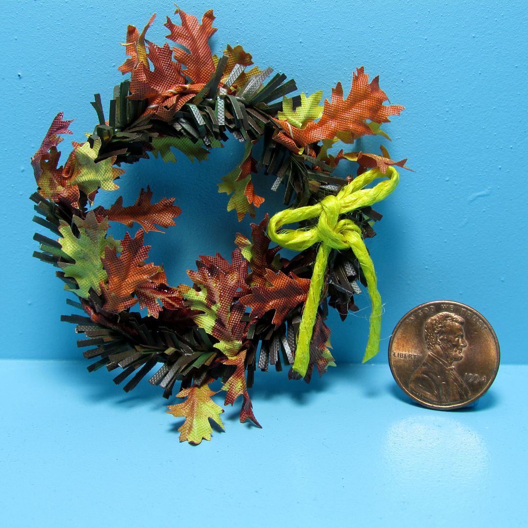 Dollhouse Miniature Fall Leaf Wreath ~ SH533
