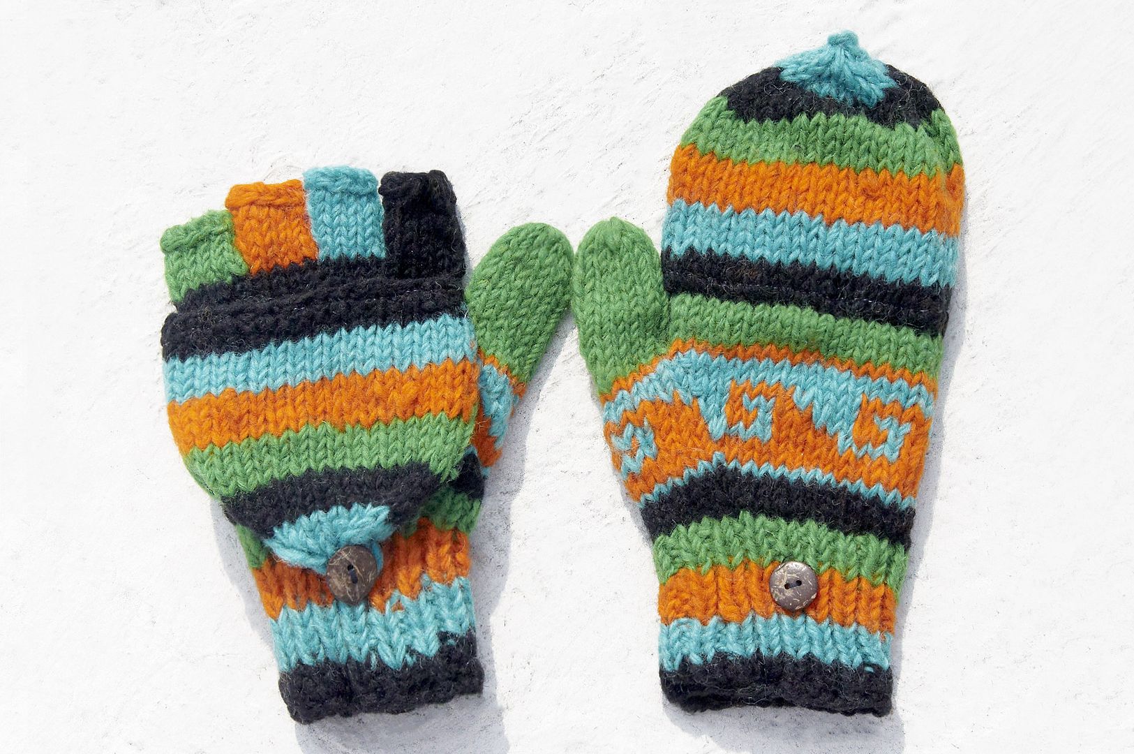 Christmas gift creative gift limited one hand-woven pure wool knitted gloves / detachable gloves / inner bristle gloves / warm gloves (made in nepal)-South American magical green forest ethnic totem - Gloves & Mittens - Wool Multicolor