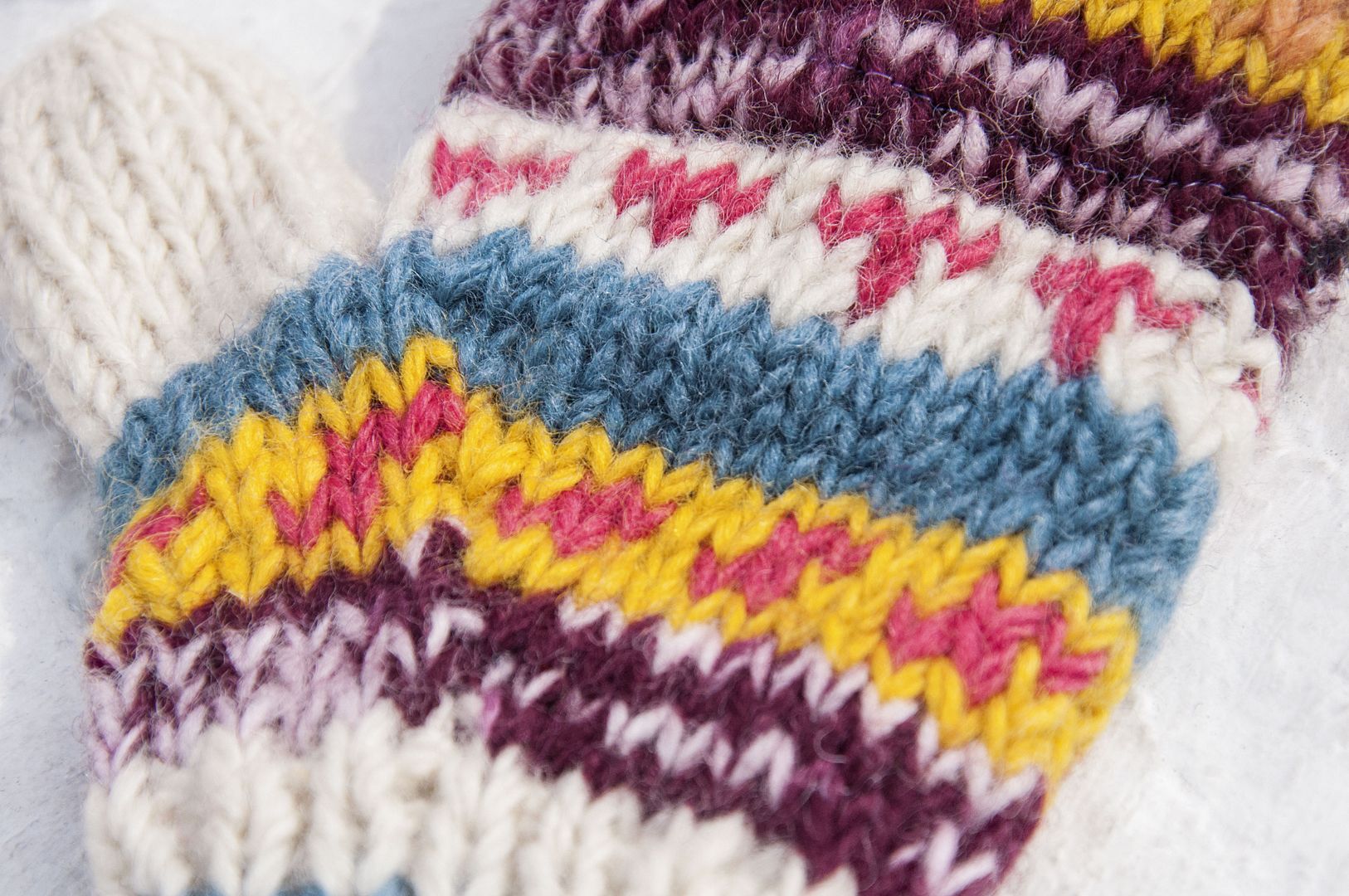 Hand-knitted pure wool knit gloves / detachable gloves / inner bristled gloves / warm gloves - mango grape - Gloves & Mittens - Wool Multicolor