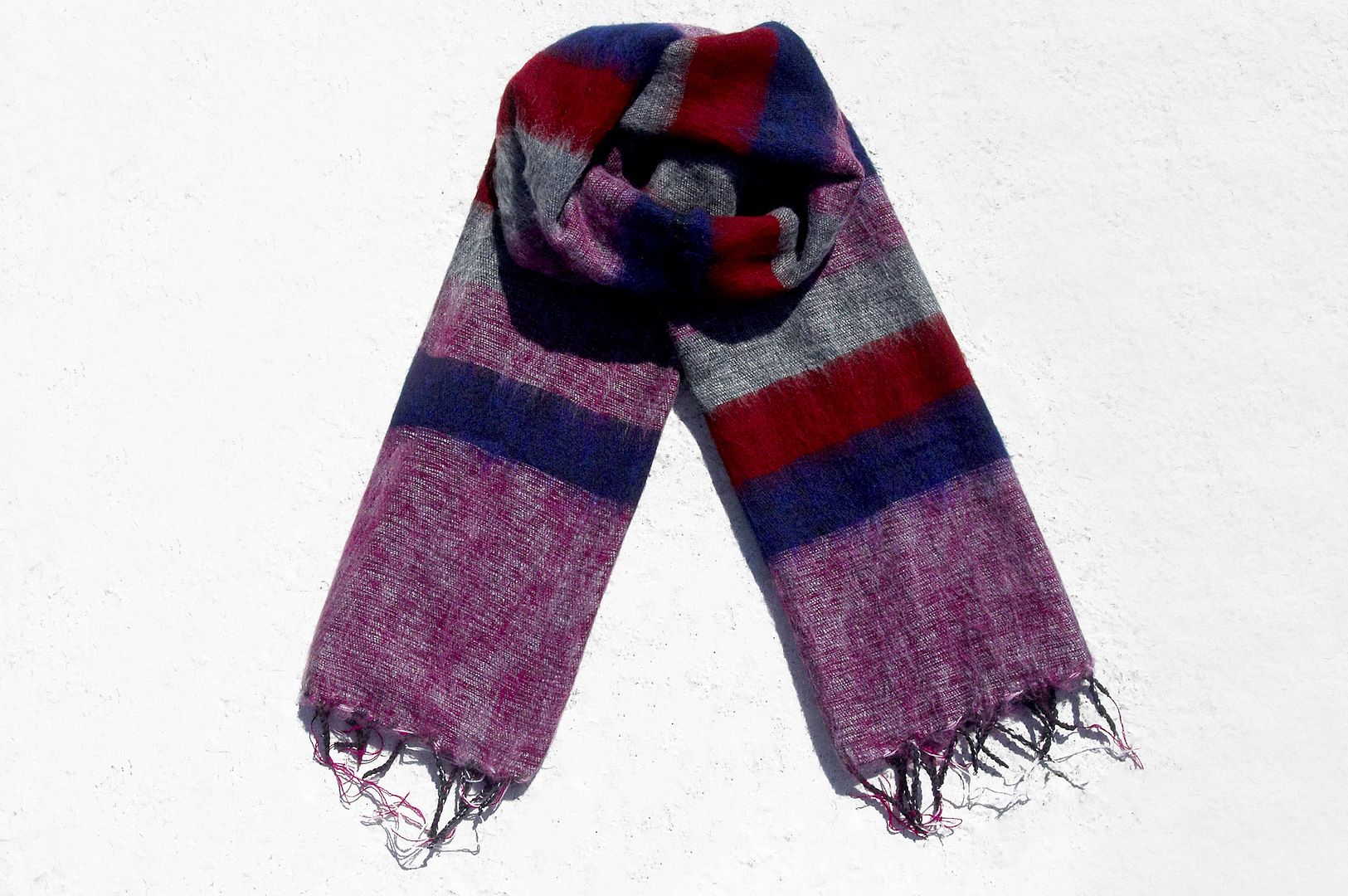 Christmas gifts exchange gifts emergency gifts limited a national wind shawl / boho knitted scarves / hand-woven scarves / knitted shawls / blankets - blueberry strawberry cake simple fashion blue red pink stripes - ผ้าพันคอ - ขนแกะ หลากหลายสี