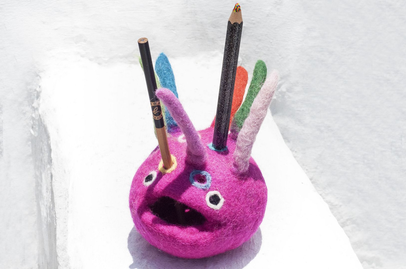 Handmade wool felt pen holder / stationery / pen holder / color wool felt pen holder - monster pen holder pink business card holder - Pen & Pencil Holders - Wool Multicolor