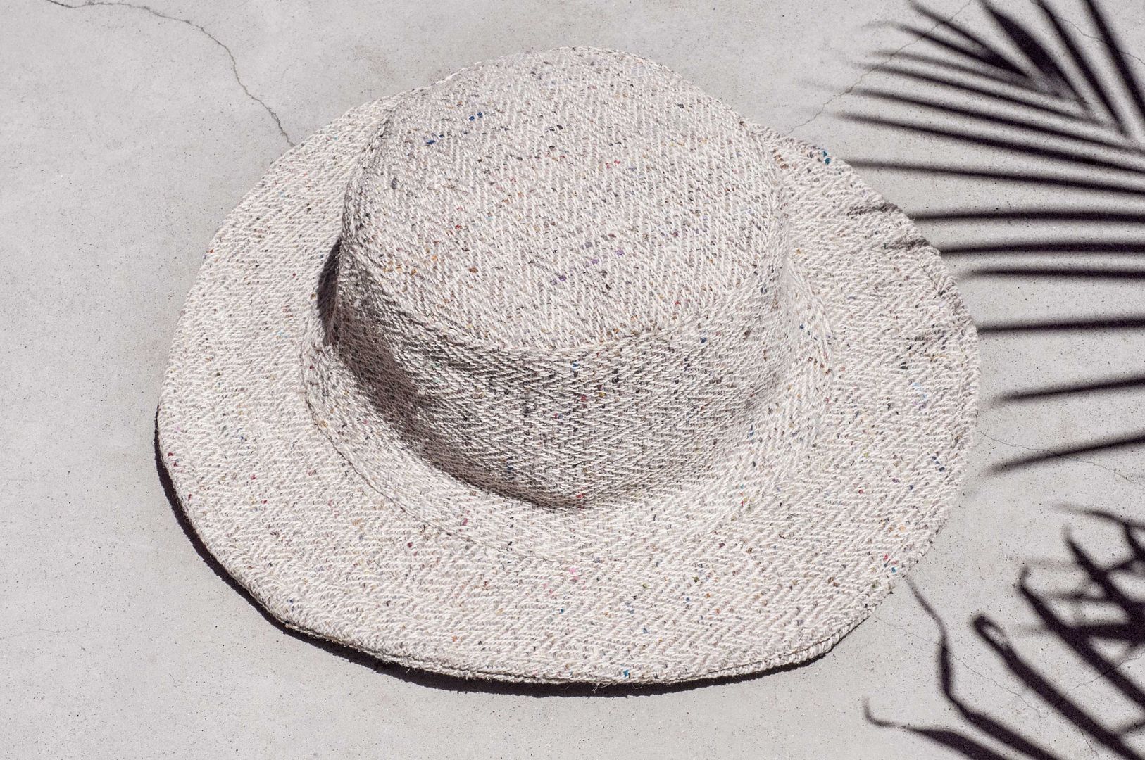 Hand-knitted cotton hat fisherman hat visor quilt hat hand-knit gentleman hat - star spot hand-woven cloth - Hats & Caps - Cotton & Hemp Multicolor