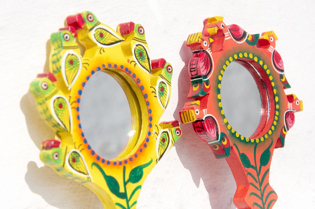 Handmade wood painted hand mirror/hand-painted style portable mirror/animal portable mirror-elephant, parrot, peacock - Makeup Brushes - Wood Multicolor