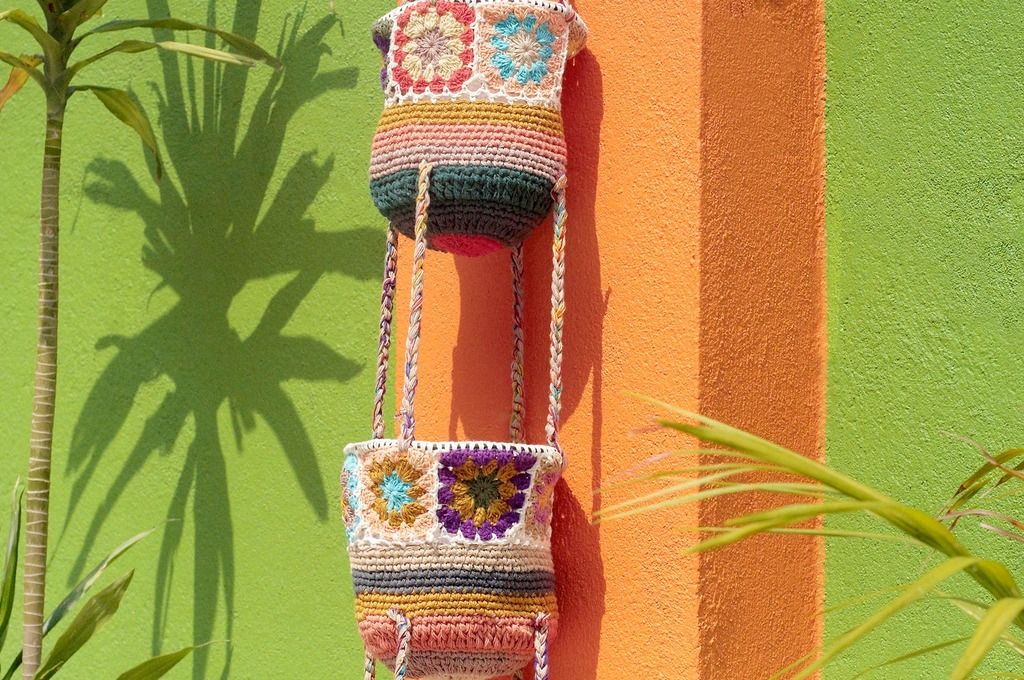 Valentine's Day gift limit a hand-woven fabric basket / basket / hanging bag / nest knitting basket / flower woven basket - green forest forest forest weaving - Storage - Cotton & Hemp Multicolor