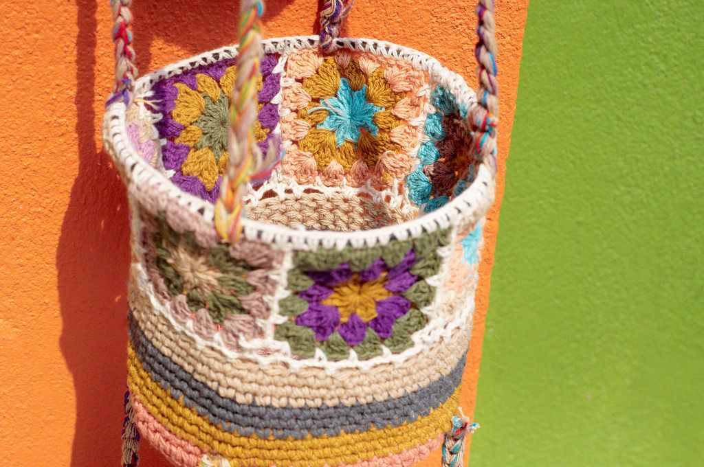 Valentine's Day gift limit a hand-woven fabric basket / basket / hanging bag / nest knitting basket / flower woven basket - green forest forest forest weaving - Storage - Cotton & Hemp Multicolor