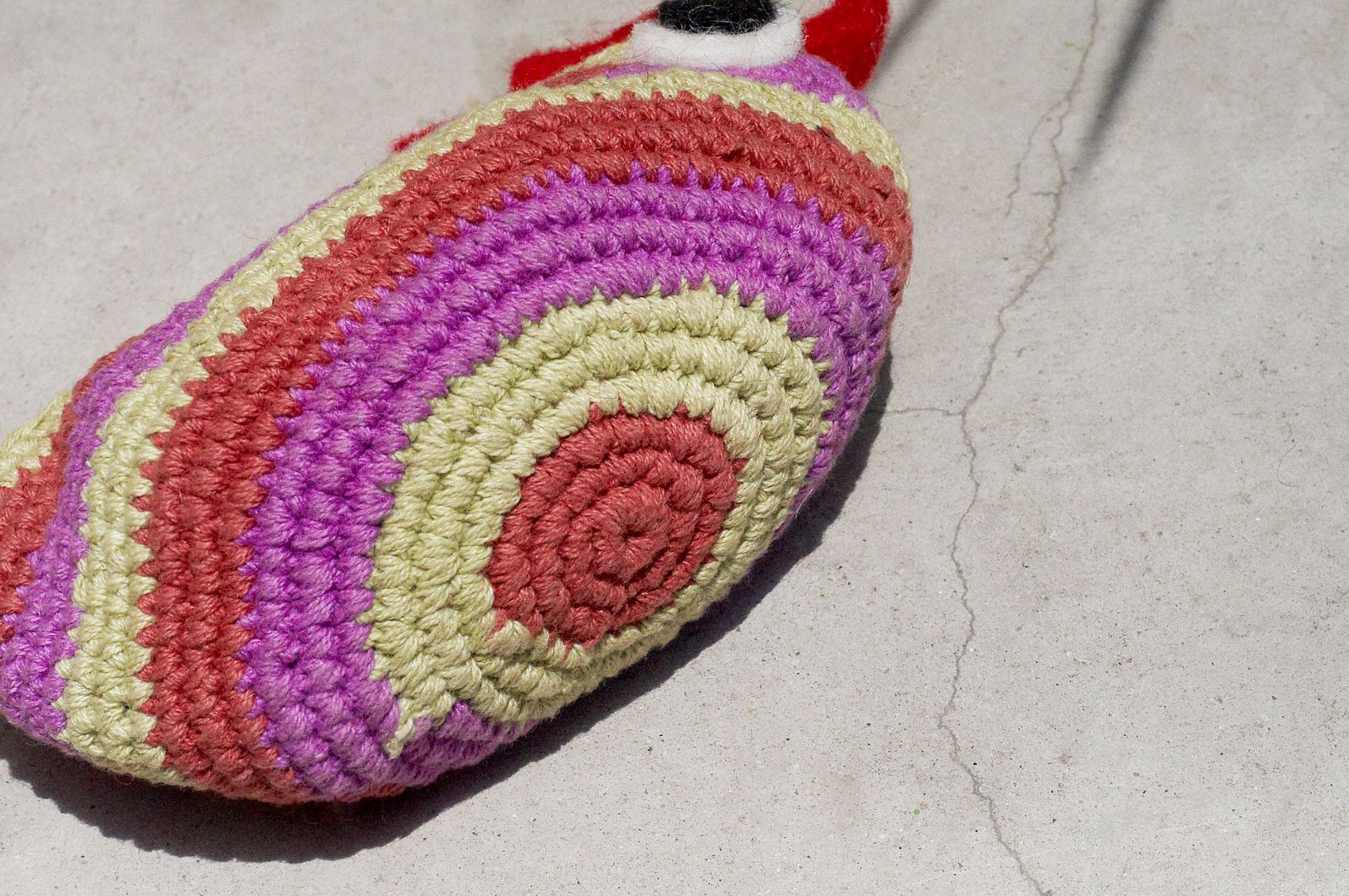 Hand crocheted chicken coin purse/wool felt storage bag/wallet/sundry bag-South American chicken animal - Coin Purses - Cotton & Hemp Multicolor