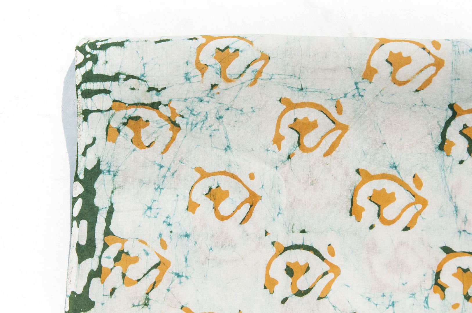 Plant dyed silk scarf/batik tie-dye silk scarf/vegetable dyed scarf/hand tie dyed pure cotton silk scarf-green flowers - Knit Scarves & Wraps - Cotton & Hemp Green