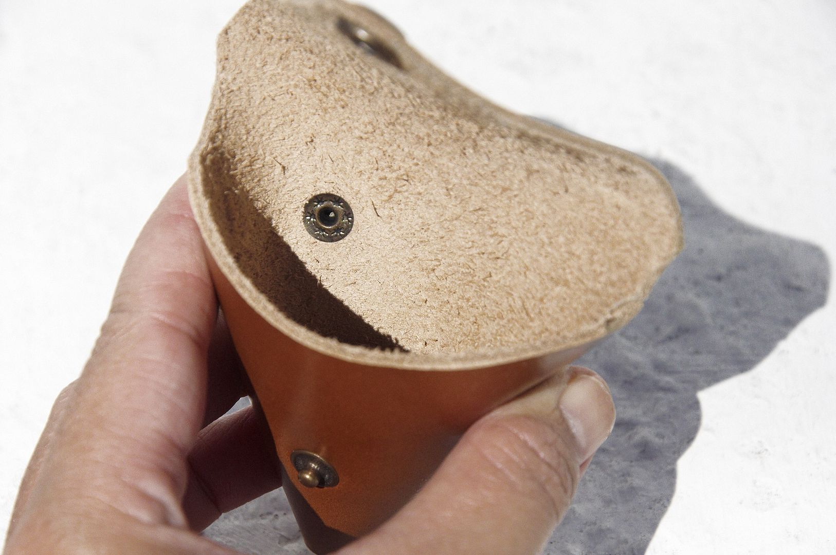クリスマスプレゼント交換の贈り物バレンタインデーの贈り物手作りの革財布/革財布/レザーバッグ/財布 - 小さな丘の三角形の幾何学的な世界 - コインケース・小銭入れ - 革 ブラウン