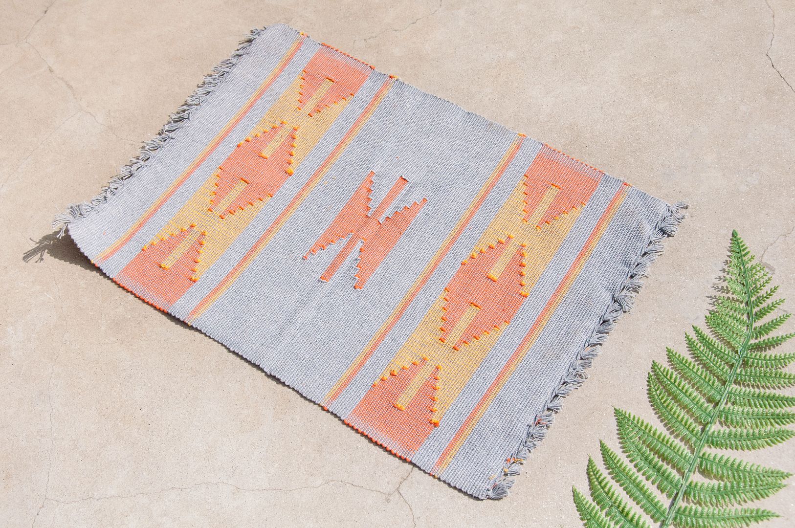 Feel woven table mat / placemat / woven placemat / Boho ethnic style meal mat - African color daka weaving - Place Mats & Dining Décor - Cotton & Hemp Gray