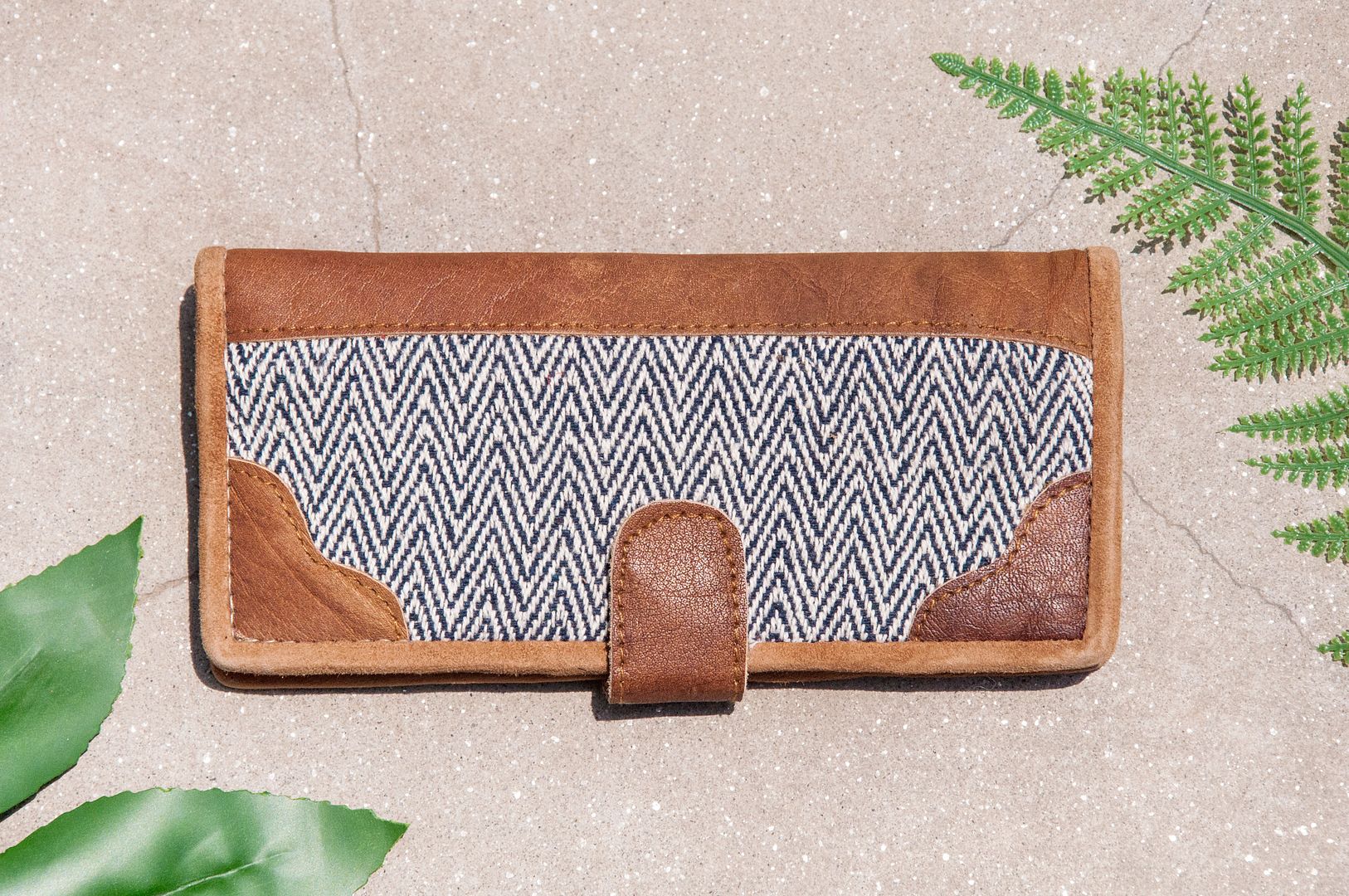 Handmade cotton and linen stitching leather long clip / long wallet / coin purse / woven wallet - plant dyed blue hill wallet - Wallets - Genuine Leather Blue