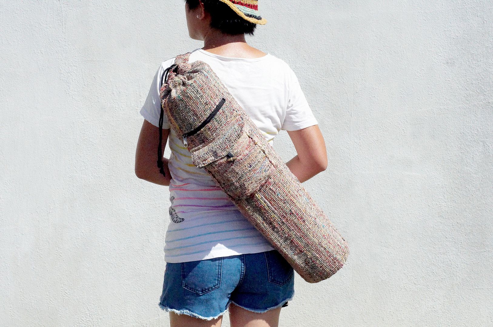 Hand-woven hand-feeling yoga mat backpack / yoga bag / yoga bag-colorful sari line bag - Messenger Bags & Sling Bags - Silk Multicolor